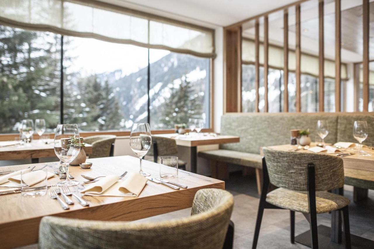 Falkensteiner Hotel Antholz - Adults Only Esterno foto